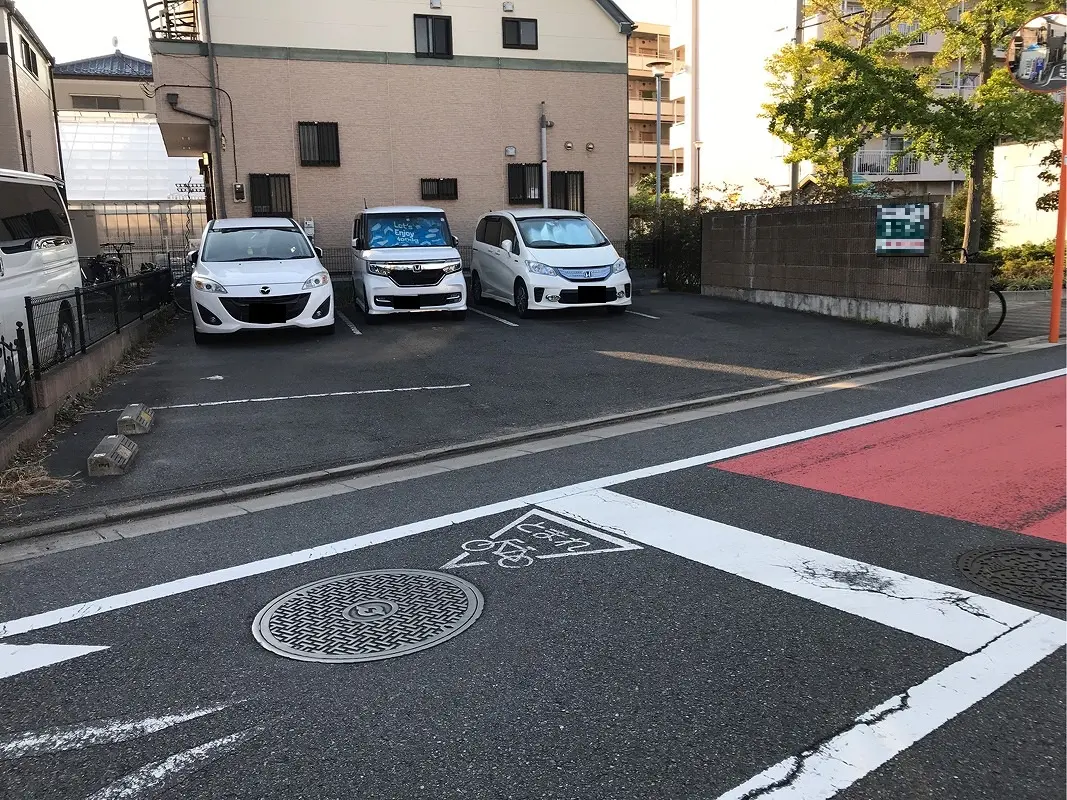 江戸川区春江町３丁目　月極駐車場